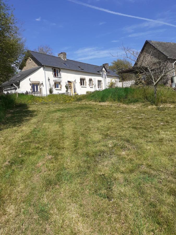 Private Farmhouse For Six In The Countryside Saint-Pierre-sur-Orthe 外观 照片